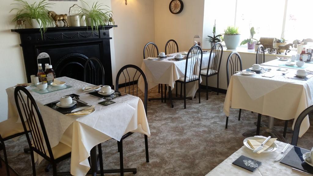 Lamb Inn Рингвуд Екстер'єр фото